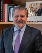 Méndez de Vigo continúa como Ministro de Educación y Deporte