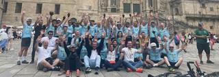 La Pilgrim Race Tressis A LA PAR finalizó en la Plaza del Obradoiro