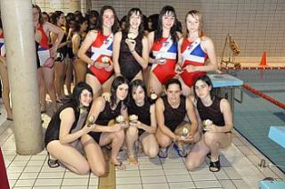 Éxito del equipo femenino de Waterpolo