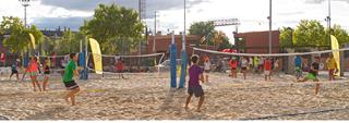 Las Rozas: El Recinto Ferial acogió el Torneo madrileño de Tenis Playa