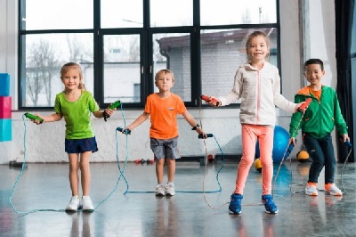  Los niños con mejor forma física  suelen tener cerebros más grandes