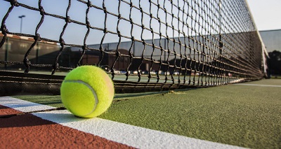 La Comunidad fomenta el tenis en los jóvenes de sus municipios