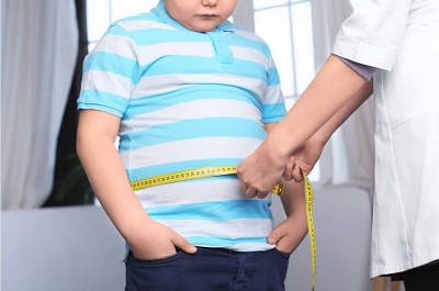 La obesidad infantil se previene con la trasmisión de hábitos saludables