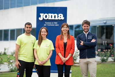 Joma dona material deportivo a colegios con niños desfavorecidos