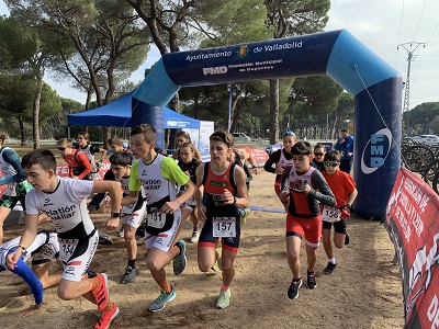 Valladolid cerró la temporada regional de pruebas de triatlón