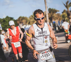 Alcorcón: César Jiménez finaliza el emblemático Ironman de Lanzarote