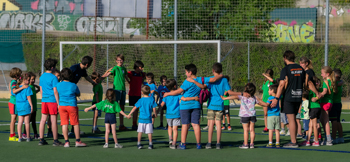 El Barrio del Pilar Rugby crece y aumenta su cantera con 65 rugbiers